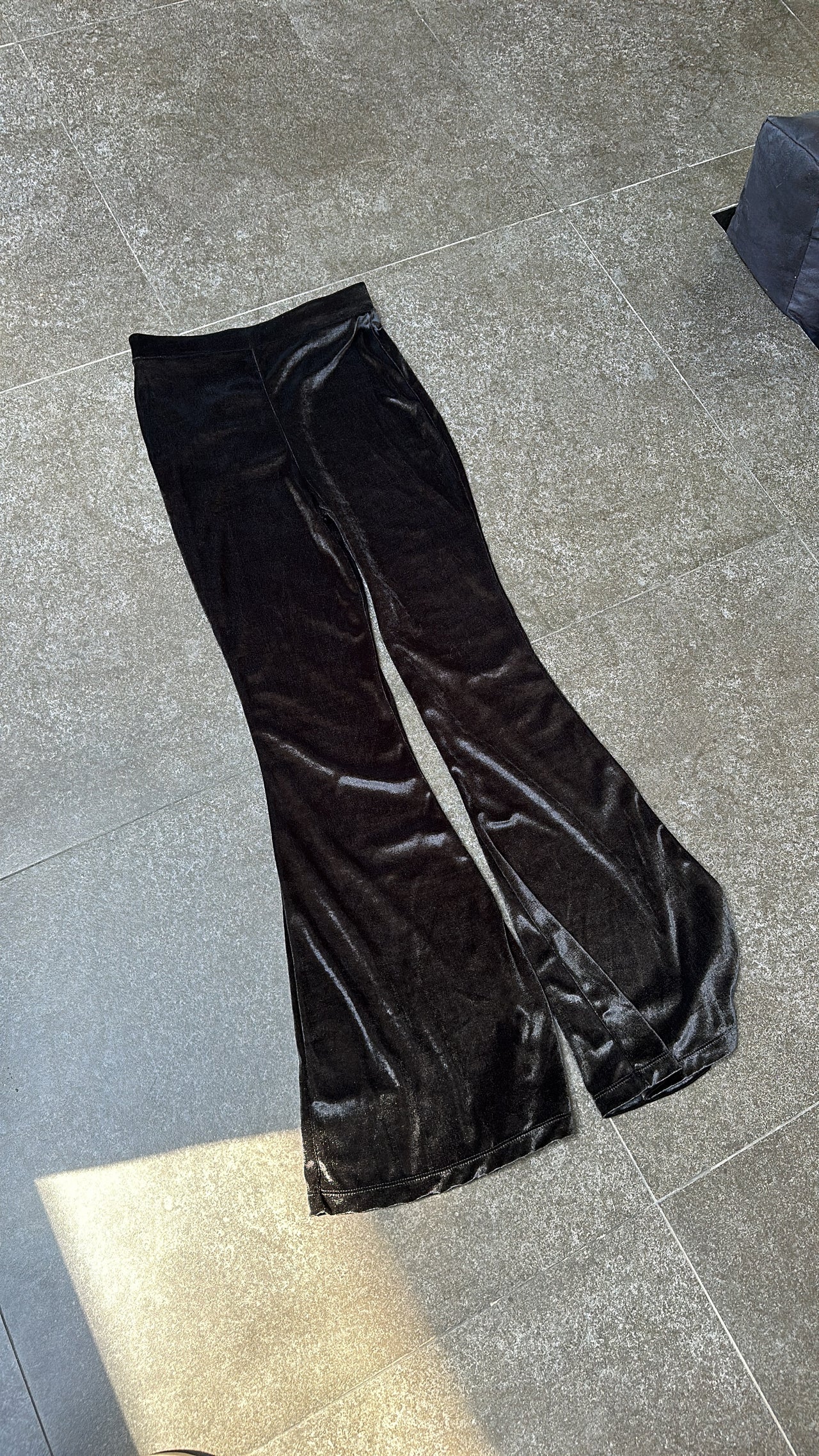 === Flared Pant „Luna“