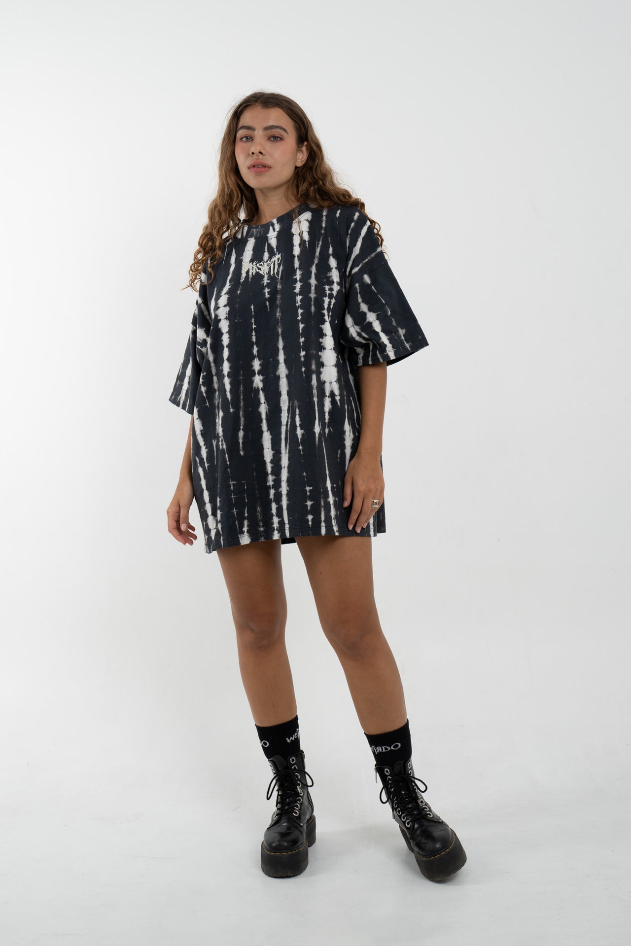 Oversized T-Shirt Misfit Lusy The Black Circle 